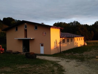 Svinjogojska farma Dropulja