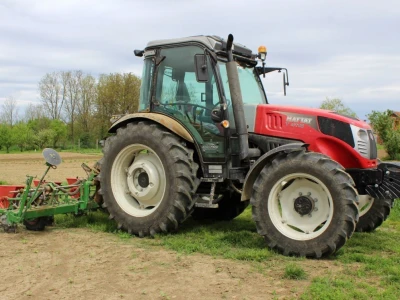 Traktor Hattat T4110