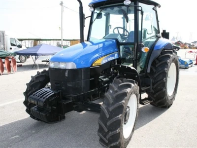Traktor New Holland TD5000