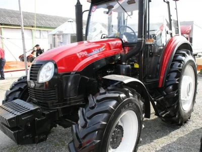 Traktor YTO 904