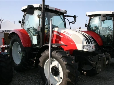 Traktor Steyr Profi MC