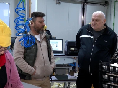 Tri generacije Tanasića proizvode gljive