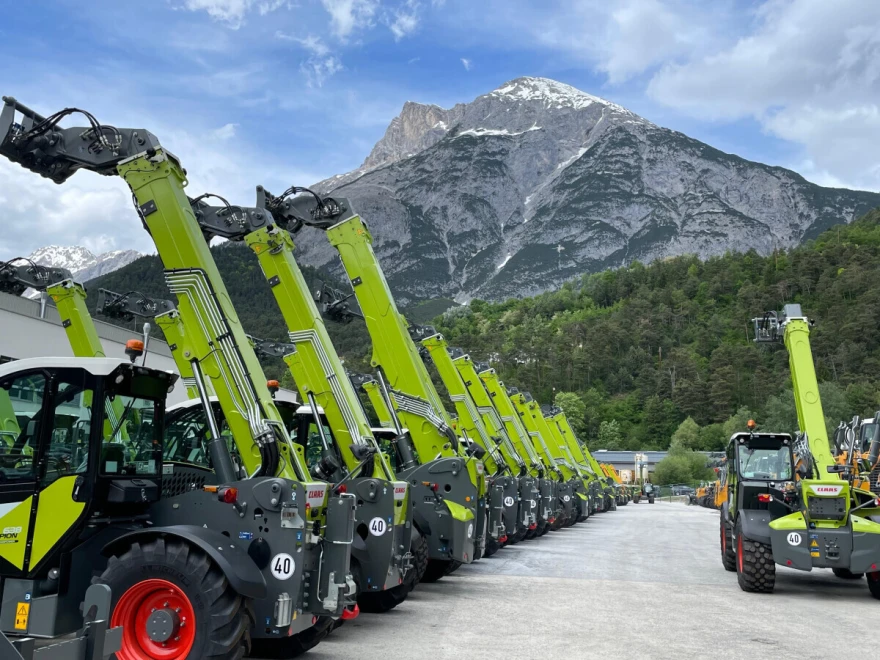 CLAAS