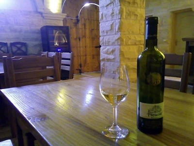 Vina manastira Tvrdoš