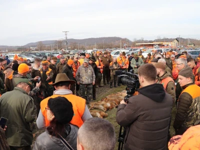 Više od 2.000 lovaca na osmoj Šakalijadi u Derventi