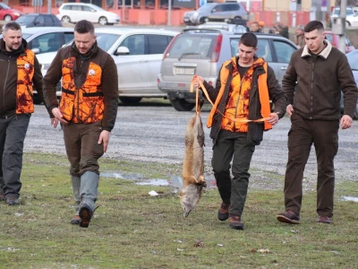 Više od 2.000 lovaca na osmoj Šakalijadi u Derventi