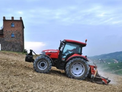 Traktor McCormick X60