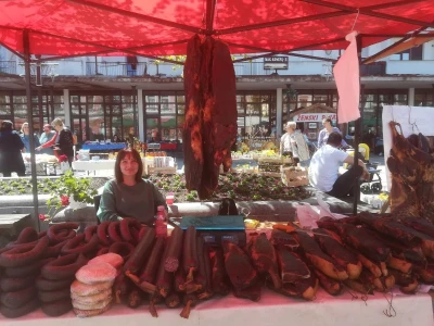 "Ženski bazar"