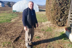 Nikad nije kasno: Vitalni penzioner ove godine sadi hektar jabuka