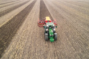 John Deere električni traktor dolazi 2026.?