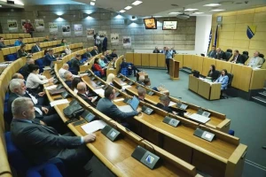 Dom naroda odbio Strategiju poljoprivrede, dokument "na čekanju", oglasio se ministar