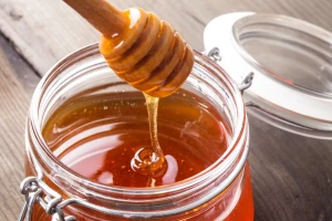 Šta količina HMF-а i dijastaze govori o svježini meda?