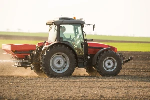 Isplati li se kupiti polovan traktor iz inostranstva ili je to "mačak u vreći"?