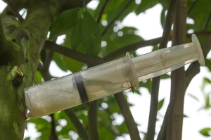 Injekcija za voćna stabla - alternativa klasičnim pesticidima?