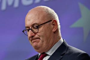 Phil Hogan podnio ostavku - prekršio mjere protiv korona virusa