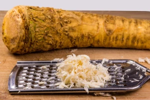 S čime se hren najbolje slaže i na šta paziti kod pripreme?
