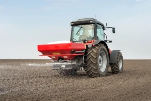 Đubrenje oranica za dobre prinose - prvo uraditi analizu zemljišta
