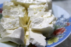 Želite naučiti više o tradicionalnoj proizvodnji sira?