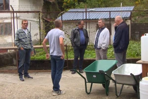 Čajniče: Linija za preradu voća omogućila proizvodnju zdravih sokova