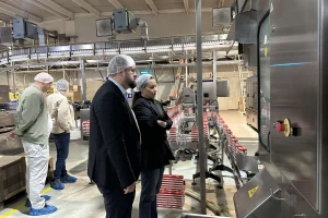 Olakšanje za farmere u Cazinu: Neće biti ograničenja količina otkupa mlijeka