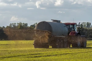 PFAS u tlu: Hiljade hektara poljoprivrednog zemljišta u Francuskoj zagađene "vječnim kemikalijama"
