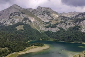 Zašto posjetiti planinske vrleti u podnožju Maglića?