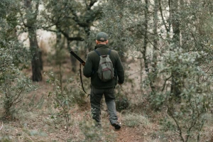 Mladi lovac ubio psa, dok je žena u blizini čuvala stado ovaca