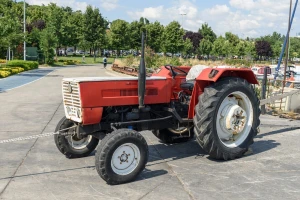 Traktorom iz 1979. i bez papira stigao na granicu, kaže samo je prevozio za prijatelja