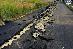 Traktorom preorao 200 metara nove ceste: Šteta bi mogla dosegnuti 90 hiljada eura