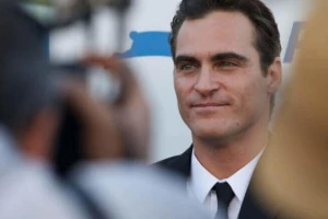Joaquin Phoenix u kampanji za životinje: Okončaj specizam, živi veganski